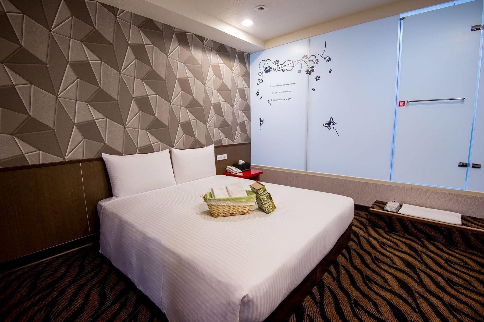 Hotel 6 - Zhonghua Taipei Eksteriør bilde