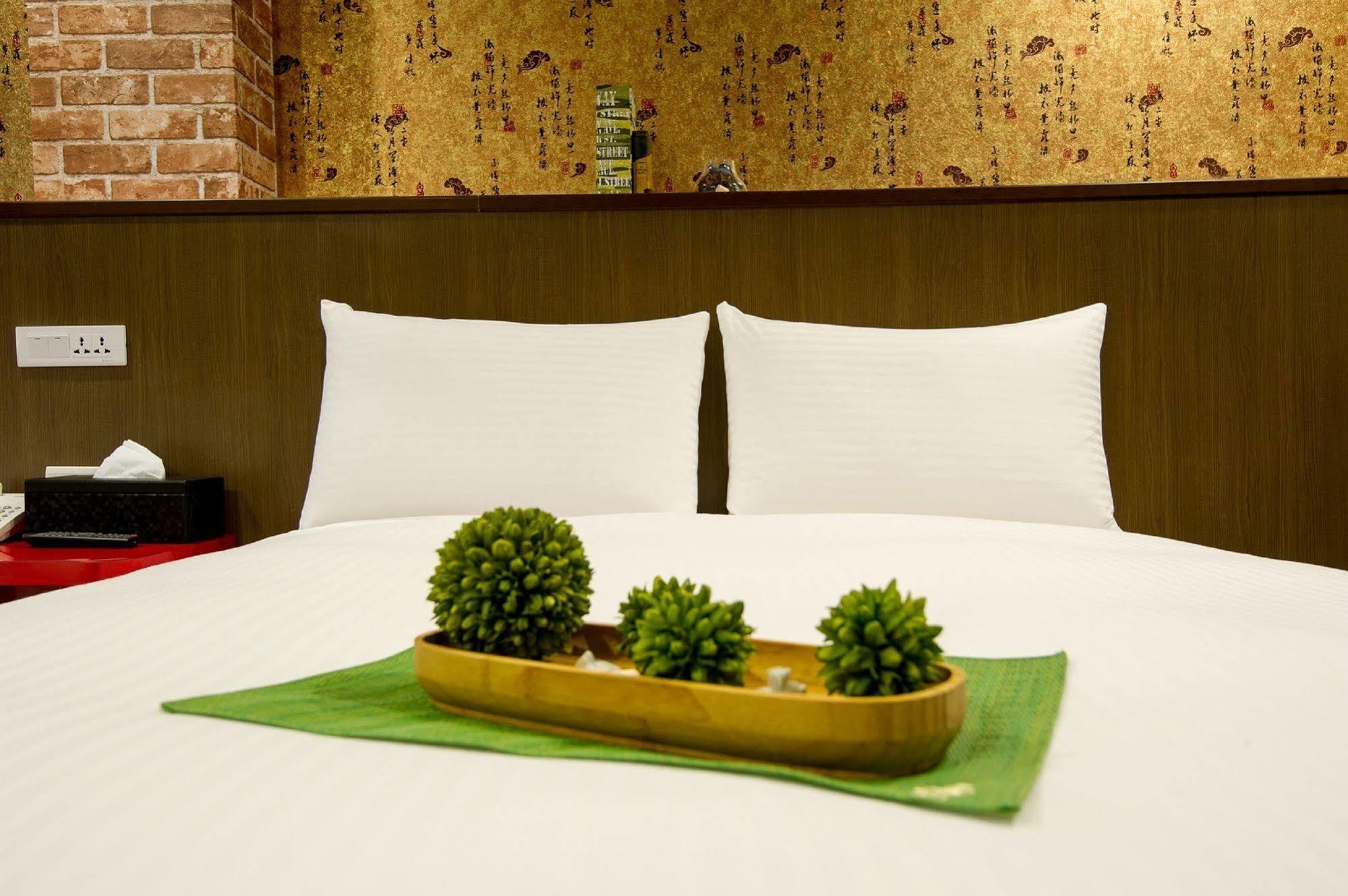 Hotel 6 - Zhonghua Taipei Eksteriør bilde