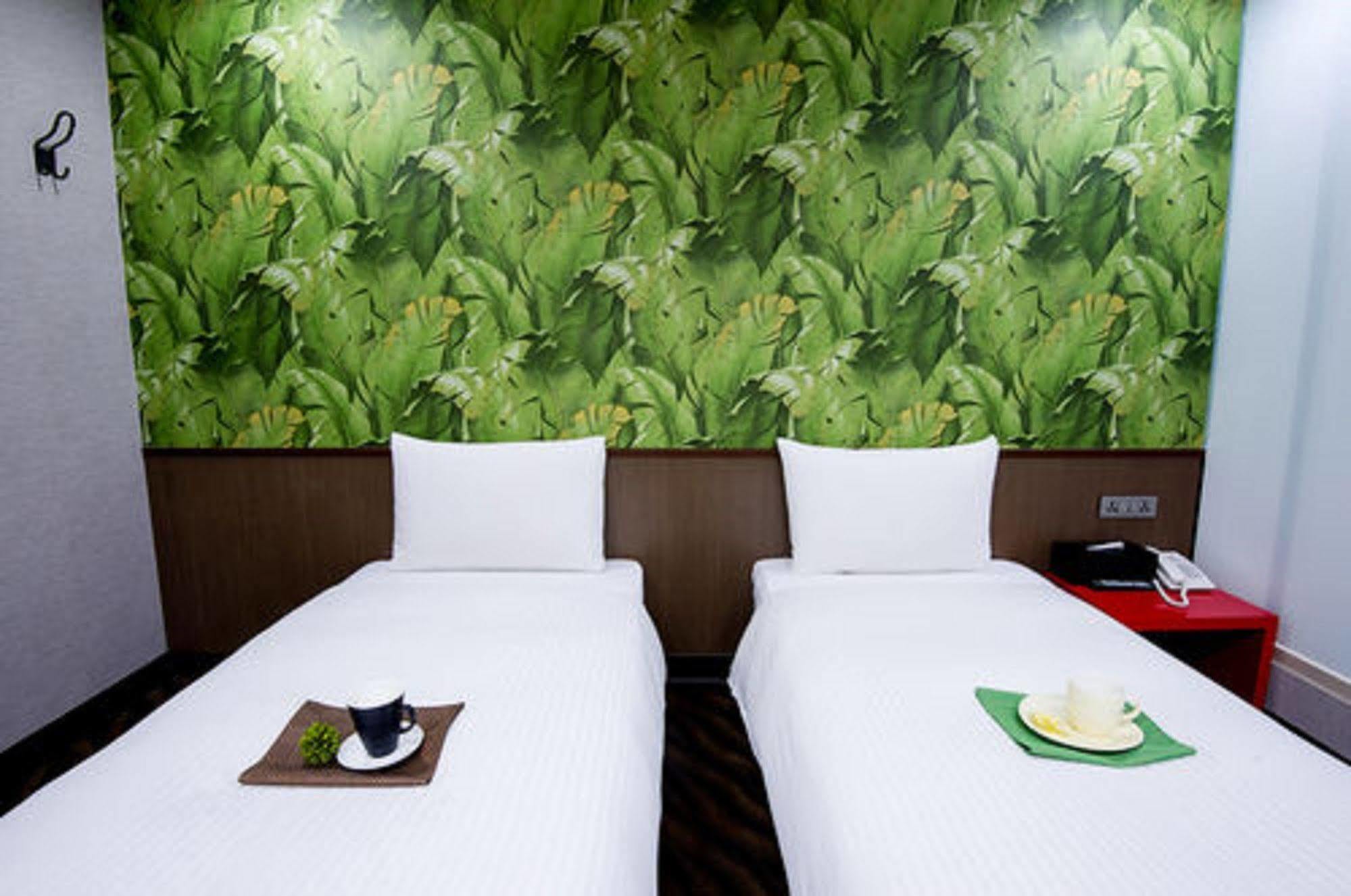 Hotel 6 - Zhonghua Taipei Eksteriør bilde