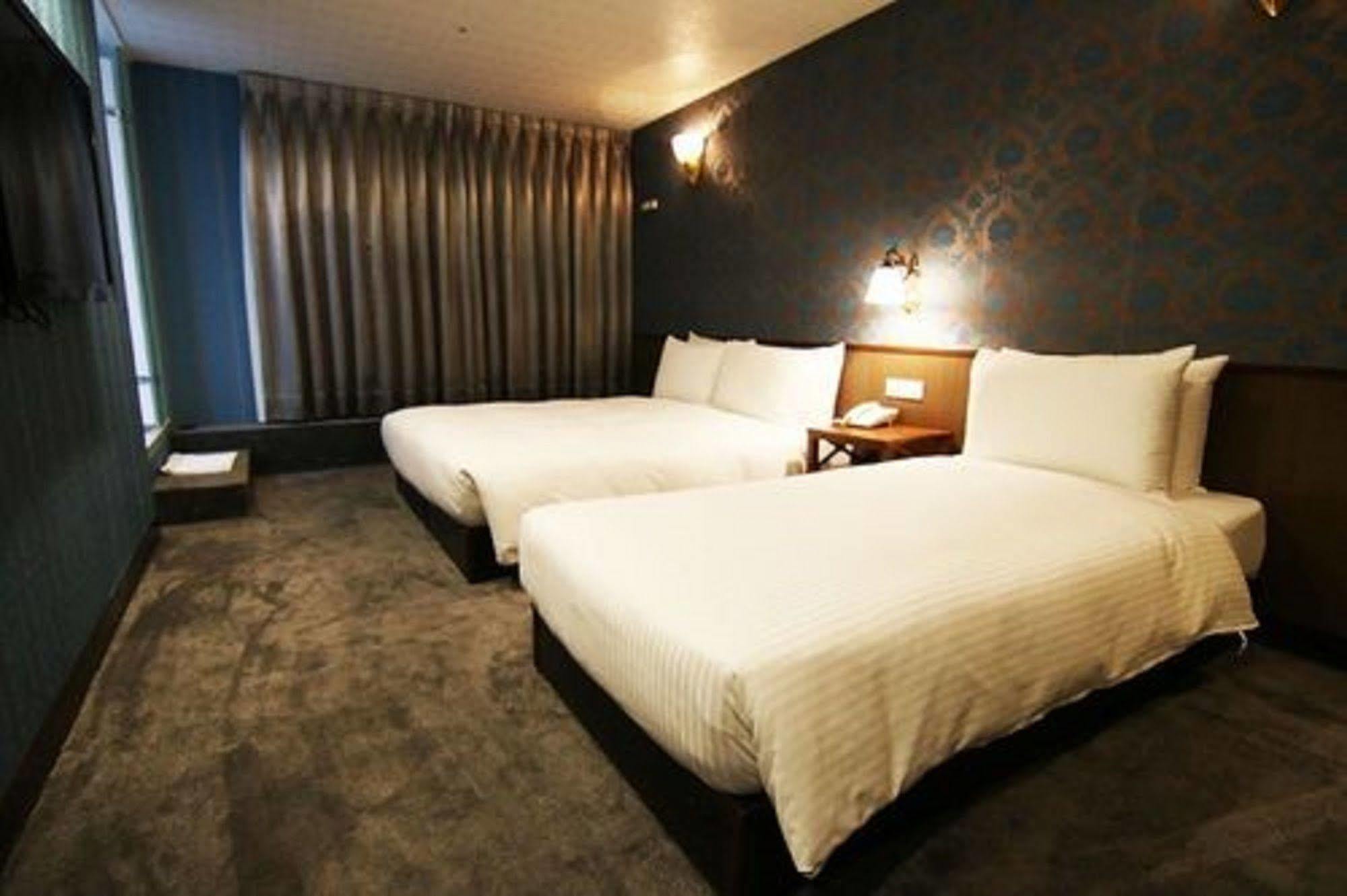 Hotel 6 - Zhonghua Taipei Eksteriør bilde